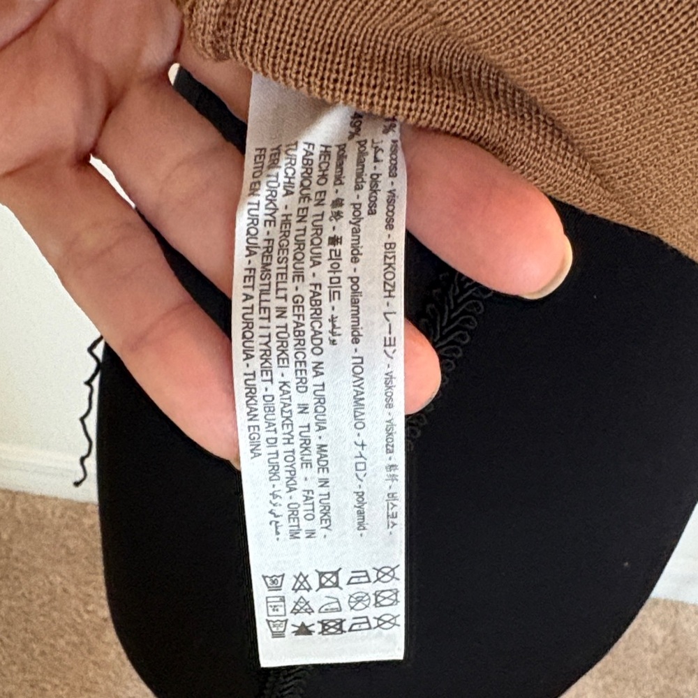 ZARA Elegant Tan Women's Top - Picture 7 of 7
